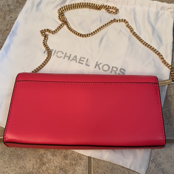 NWOT Michael Kors Purse that Converts to a Clutch - Picture 3 of 7